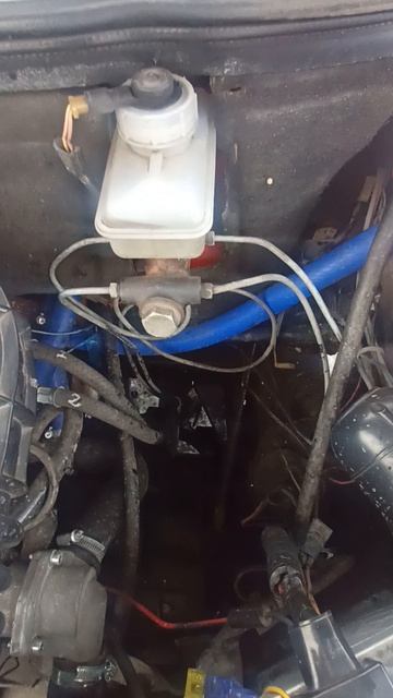 Когда всё новое а тормозов нет.