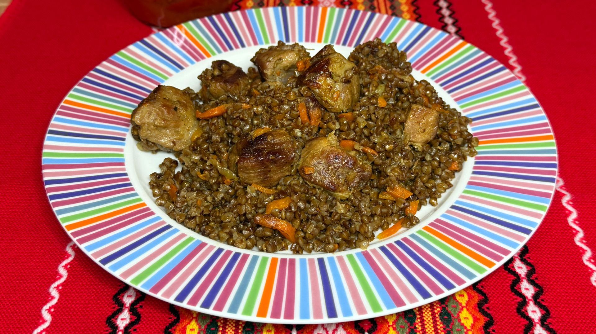 Вкусная и рассыпчатая Гречка с Мясом смотреть онлайн