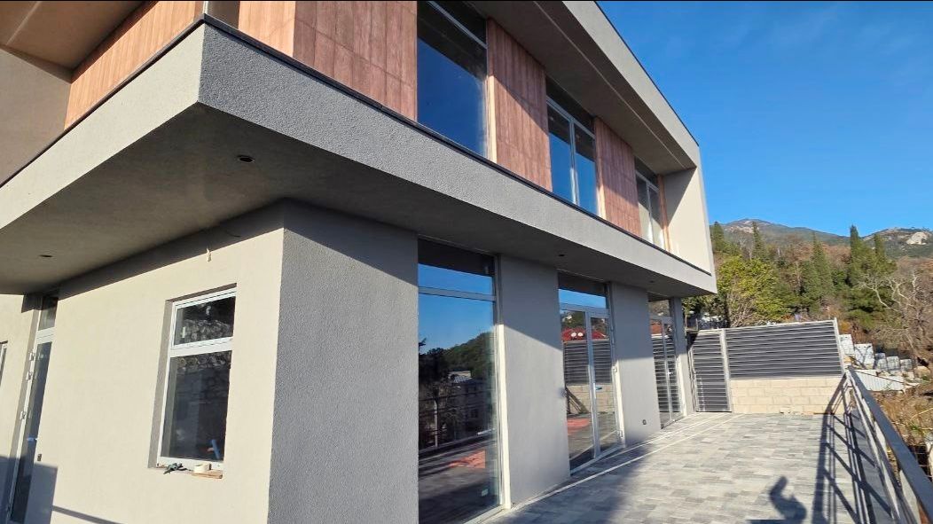 Обзор дома на продажу в пгт. Массандра, ул. Мира смотреть онлайн