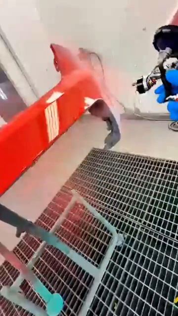 МАЛЯРКА БАМПЕР СЦИЛА-КРАСНЫЙ-2026