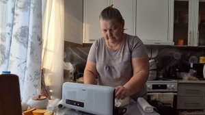 тоже смотрю и учусь у других/ посылку упаковала/