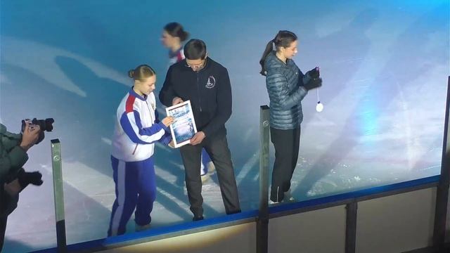 Live: Всероссийский день фигурного катания - флеш-моб "Мы вместе" #ОмскСтрим смотреть онлайн