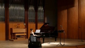 Вечер ностальгии и тепла подарили солистки Сочинской филармонии Кира Тихонова и Екатерина Зорина