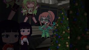 отпраздновала нг с моими персами читайте описание