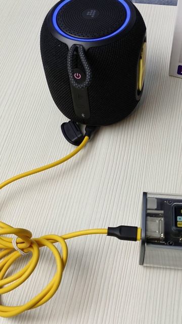 Краткий обзор на беспроводную колонку T8 Mini шорт смотреть онлайн