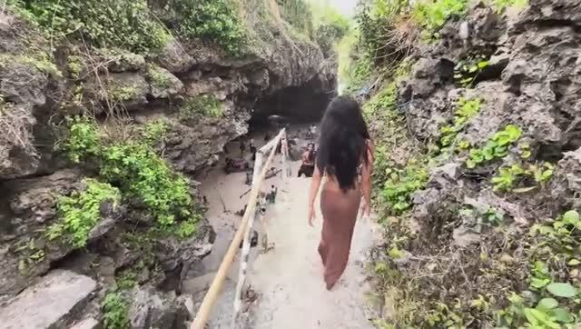 Беженец🇮🇩Бали. СВИДАНКА С ВОЛШЕБНОЙ СИНДИ💃БЕЗУМНЫ смотреть онлайн