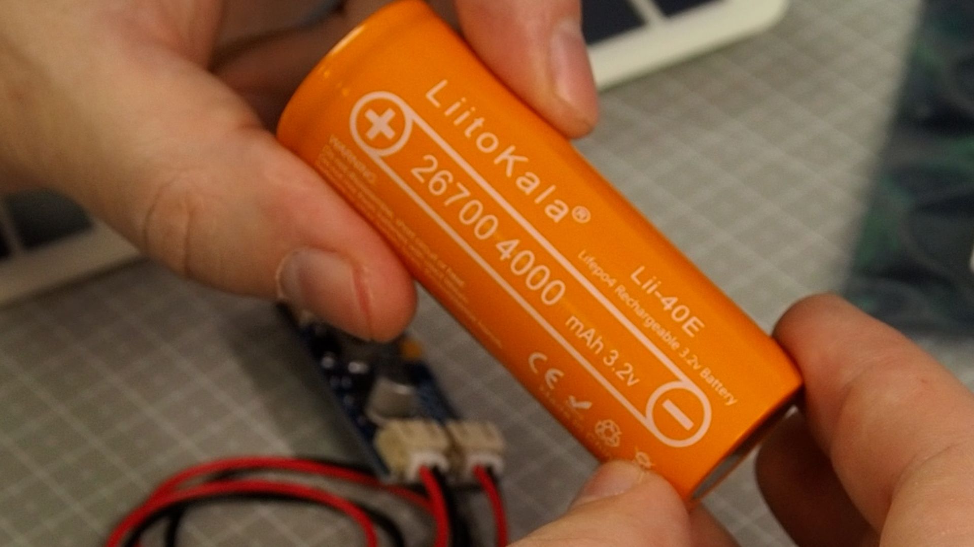 Питание маломощных автономных устройств и зарядку от солнечной батареи. Часть 2, CN3801 и LiFePO4 смотреть онлайн