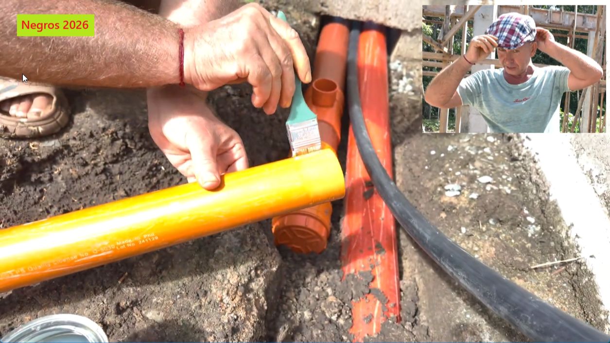 Филиппинка на русском. Стройка. Канализация. смотреть онлайн