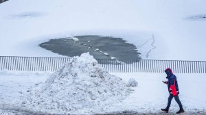 Роскосмос показал фото надвигающегося на Москву циклона