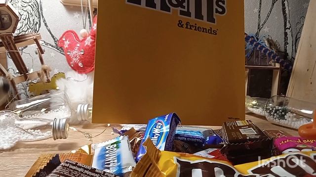 Обзор на 2 рождественских наборов с конфетамивместе с ми-мишками