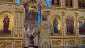 МИТРОПОЛИТ ИГНАТИЙ СОВЕРШИЛ БОЖЕСТВЕННУЮ ЛИТУРГИЮ В СВЯТО-ДУХОВСКОМ СОБОРЕ Г. САРАТОВА