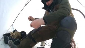 Тихо договорился с рыбой! Рыбалка в палатке на Оби.