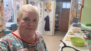 404. Привет из Крыма. Пеку блины - остатки в дело. 08.01.26.