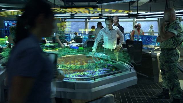 Аватар.Джейк возвращается в своё тело и рассказывает о своих успехах.