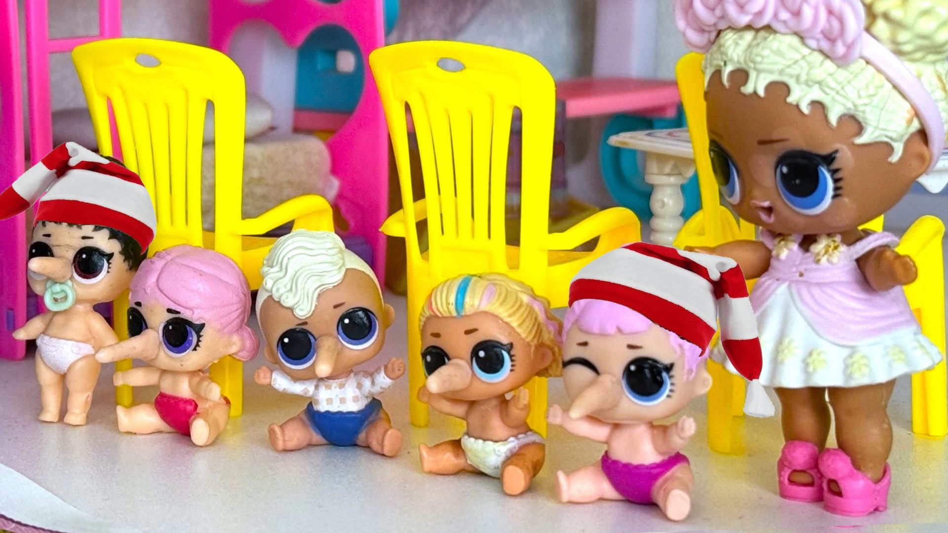 ВЫРОСЛИ НОСИКИ👃 У ВРУНИШЕК В ДЕТСКОМ САДИКЕ😲🤣 ЛОЛ сюрприз куклы мультики смотреть онлайн