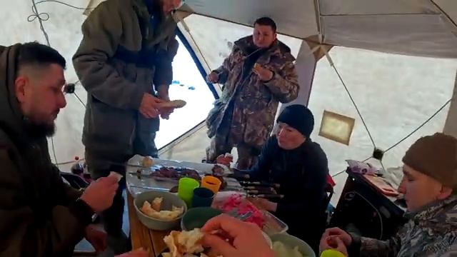 РЫБАЛКА МЕЧТЫ НА СЕВЕРЕ! ОГРОМНЫЕ ГОРБАЧИ И ТРОФЕЙНАЯ ЩУКА! ПОЙМАЛ СВОЕГО ТРОФЕЯ! ТУТ РЫБА ВЕЗДЕ!!!!