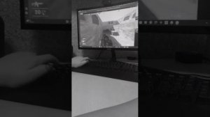 играю в контр страйк Каталист