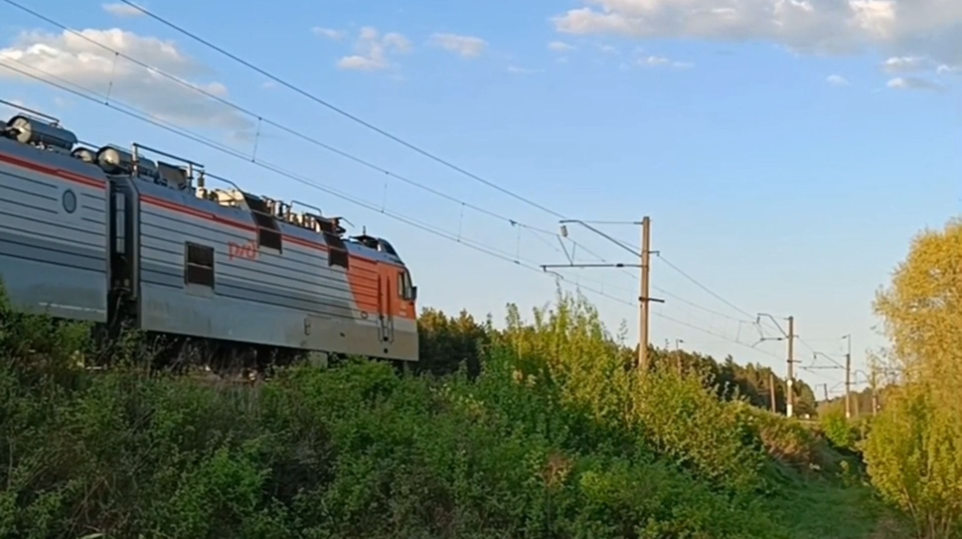 ОСТАНОВИСЬ, МГНОВЕНИЕ! смотреть онлайн