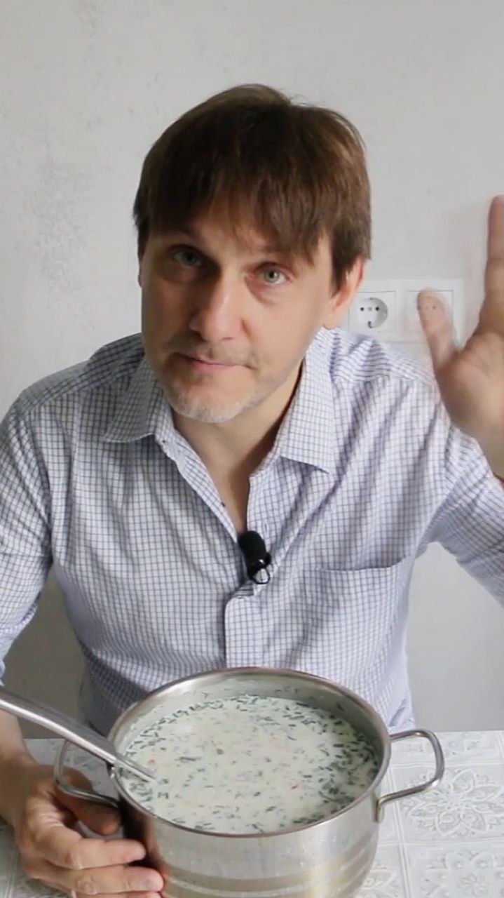 Окрошка на кефире без колбасы. Освежающая и очень вкусная. смотреть онлайн