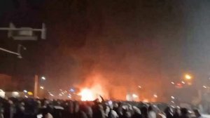 Массовые протесты и стрельба в Тегеране