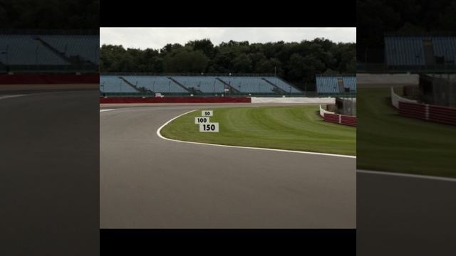 Формула 1 Авария Брэд Питт смотреть онлайн