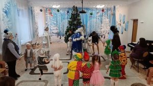 Новогодний праздник в младшей группе 2026