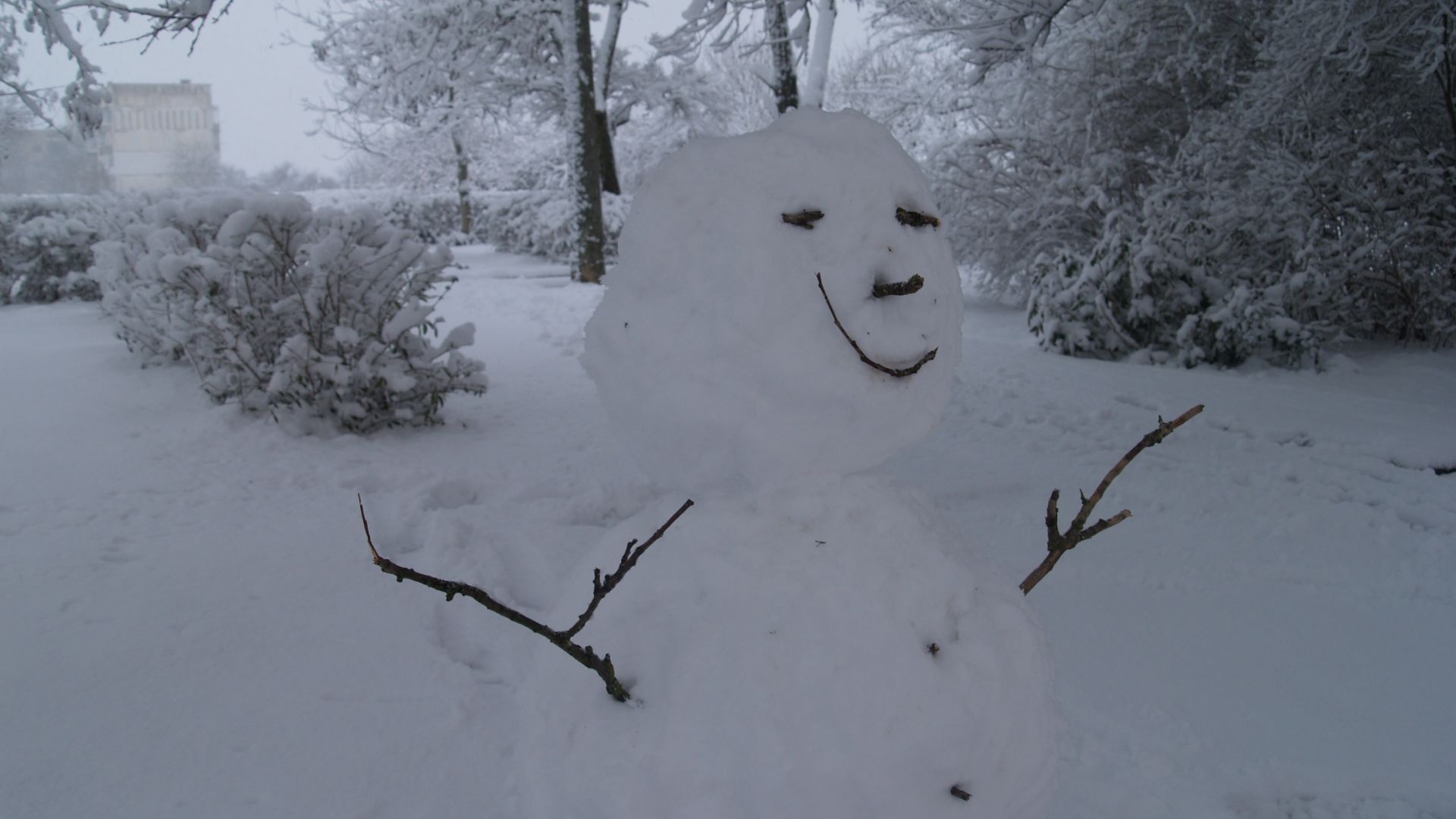 Снежная зима в Крыму смотреть онлайн
