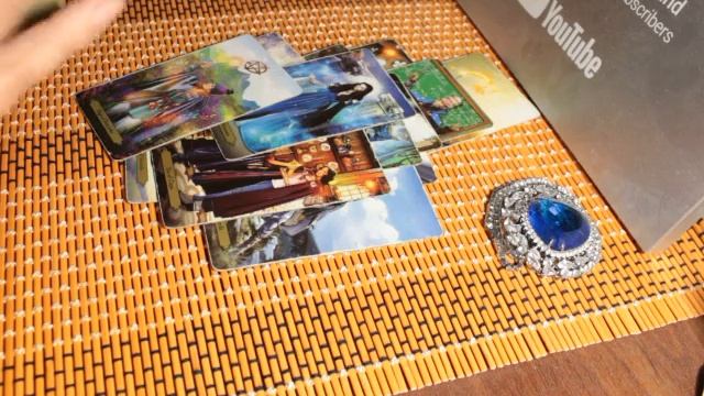 Чего ждать? Чего опасаться? Какие двери закрываются, а какие откроются! смотреть онлайн