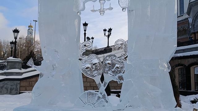 Рождественская выставка / конкурс ледовых скульптур у храма на крови 2026. С рождеством. смотреть онлайн