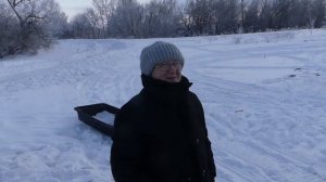 Молодёжное катание на снегоходах