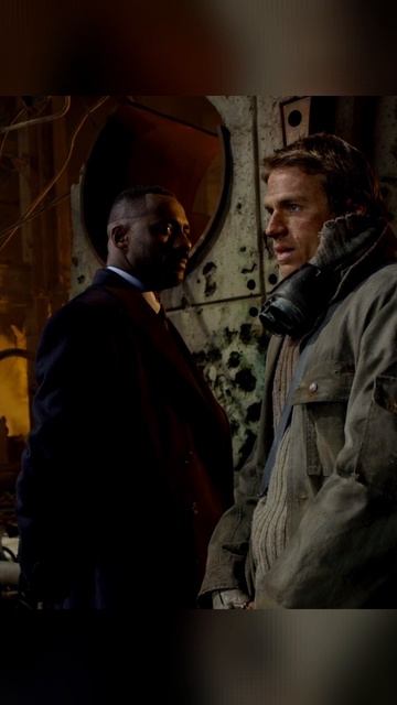 Тихоокеанский рубеж, стенаю смотреть онлайн