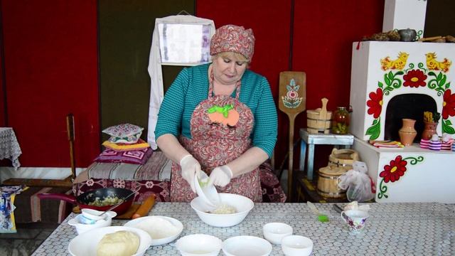 Баженова Пирог с рисом и фаршем