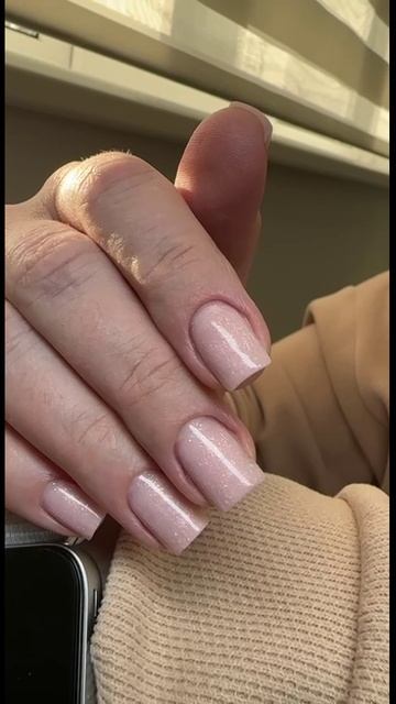 маникюр с блестками