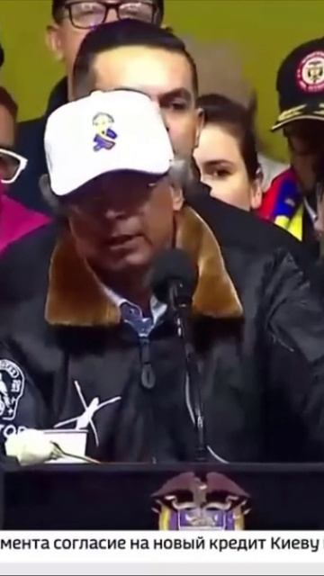 Густаво Петро