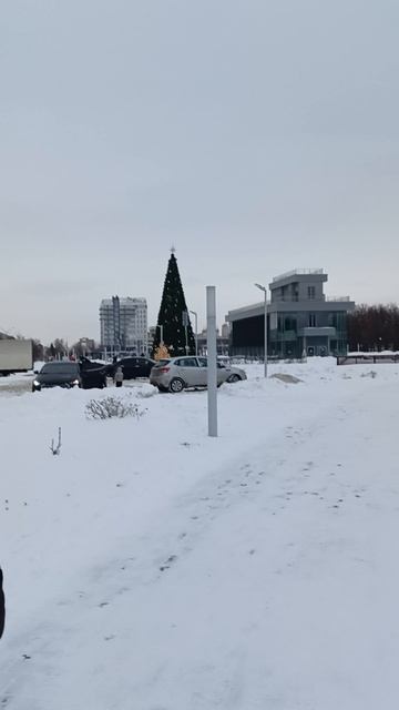 Елка смотреть онлайн