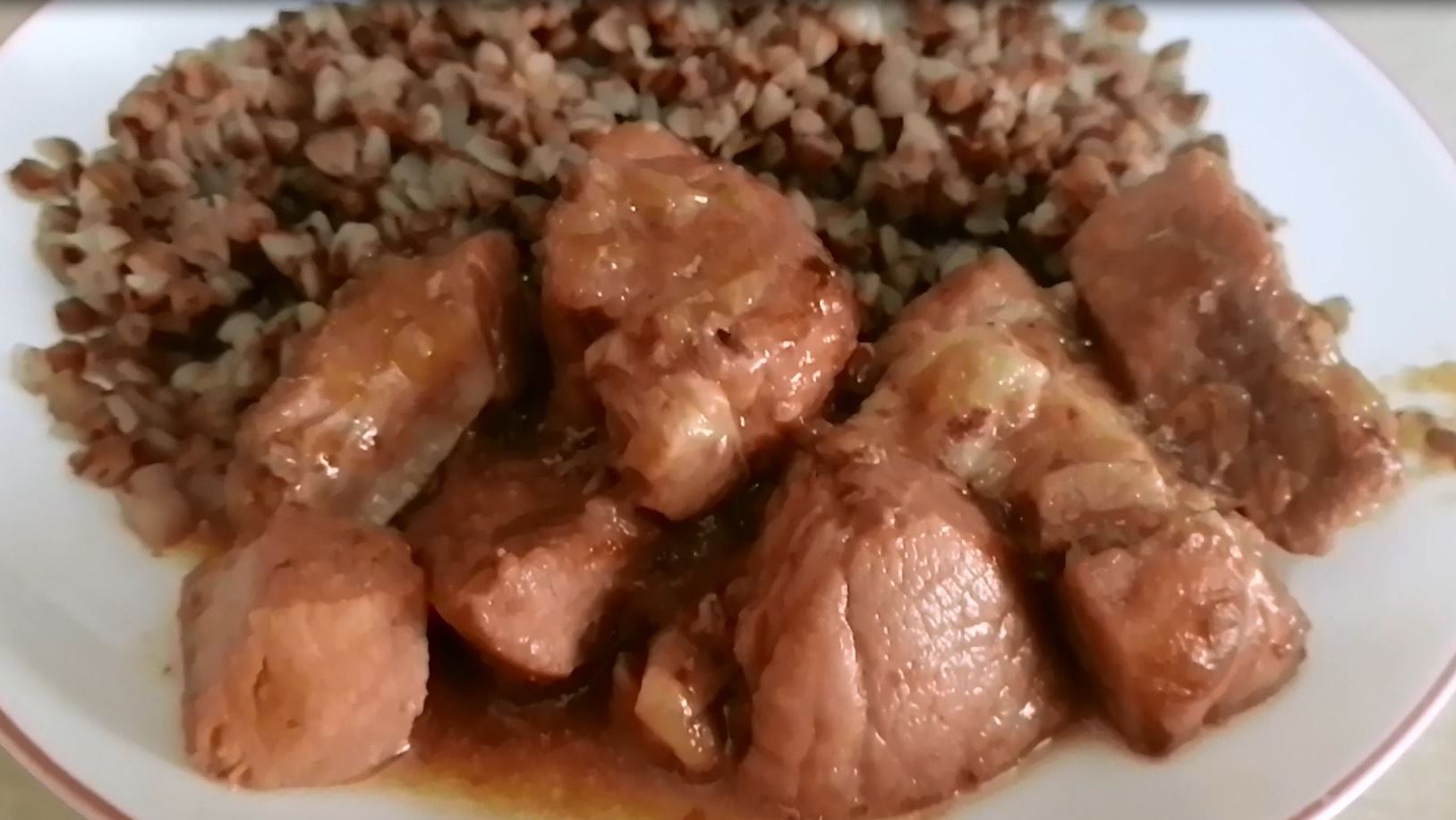 ЧТО ПРИГОТОВИТЬ  на ВТОРОЕ из Свинины. МЯСО с Очень ВКУСНОЙ ПОДЛИВОЙ смотреть онлайн