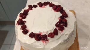 Сделала торт с вишней и шоколадом