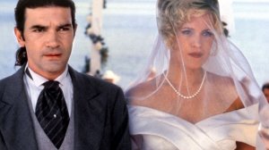 Как ВЫГЛЯДЯТ и чем занимается ДОЧЬ секс-символа Голливуда АНТОНИО БАНДЕРАСА и  МЕЛАНИ ГРИФФИТ