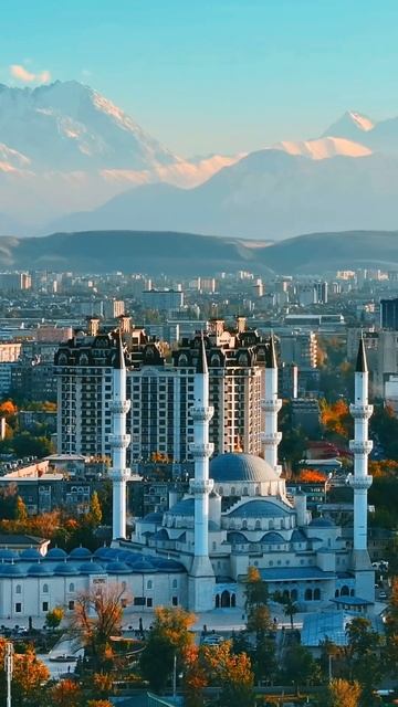 Утро в Бишкеке смотреть онлайн