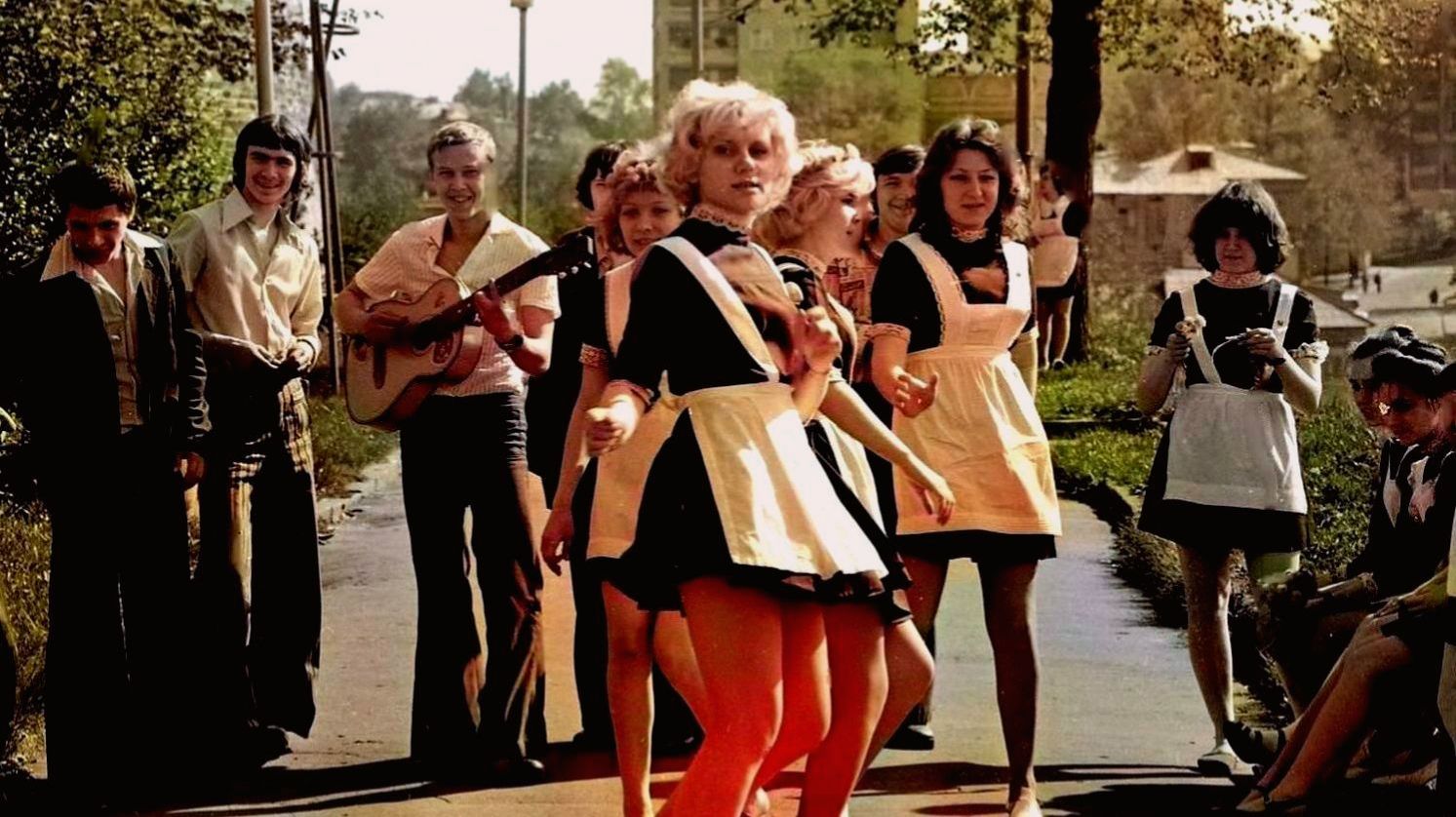 Девчонка милая!