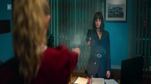 Женская дружба, при дележе любимого мужчины !!!!!