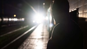 Подросток-зацепер упал с электрички и погиб в Ленобласти