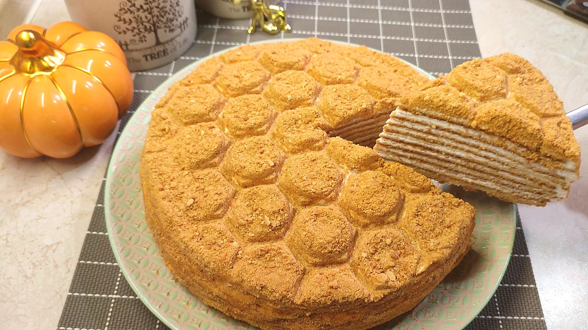 Самый вкусный ТОРТ МЕДОВИК с нежным кремом. Медовый домашний торт как в детстве