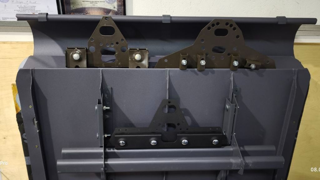 Блокируют ли движение клямера снегозадержания попавшие на него.... смотреть онлайн