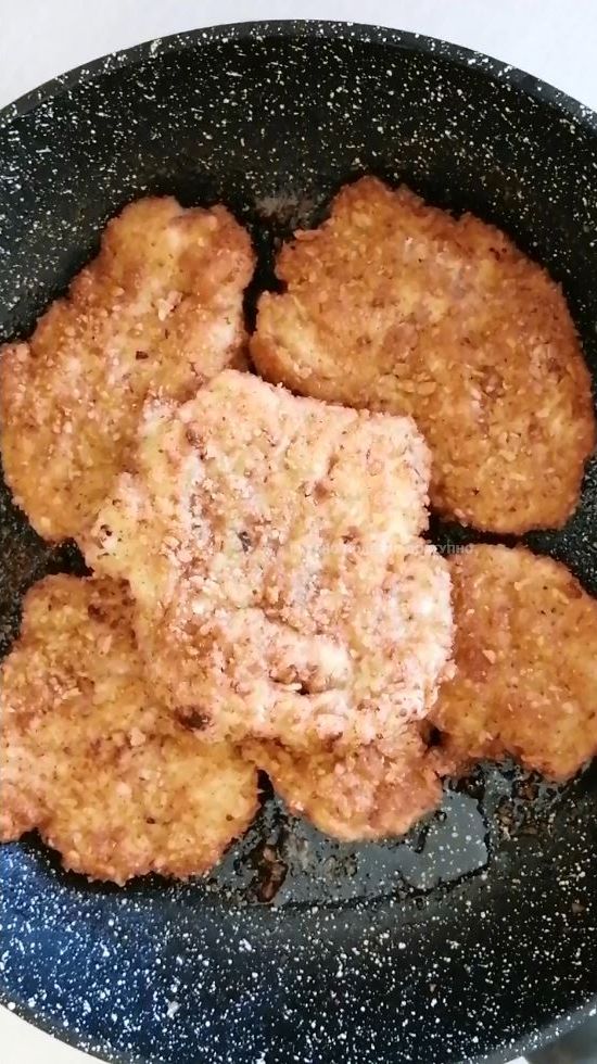 КУРИНАЯ ГРУДКА в Луковой шубке #Shorts смотреть онлайн