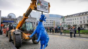 В Бельгии фермеры заблокировали трассы в знак протеста из-за сделки с Меркосур