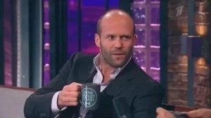 СТЕТХЕМ РАЗБИВАЕТ КРУЖКУ ОБ ГОЛОВУ