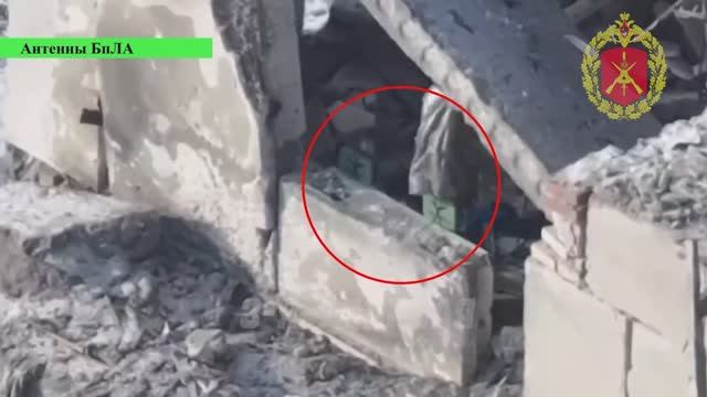 Удар РСЗО 'Торнадо-С' по пункту БПЛА Всу в н.п Резниковка 💥🇷🇺👊 смотреть онлайн