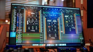 Плагин от Moog MF-103S 12-STAGE PHASER