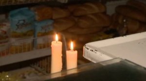 Жители деревни под Новгородом почти две недели живут без света после аварии